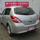  日産 ティーダ 1.5 15M　 （シルバー） ハッチバックの画像