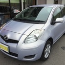  トヨタ ヴィッツ 1.3 F リミテッド 4WD　HDDナビ スマートキー （ライトパープルマイカメタリック） ハッチバックの画像