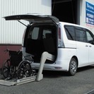  日産 セレナ 2.0 20S チェアキャブ リフタータイプ　ス...