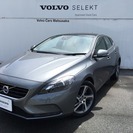  ボルボ V40 D4 SE ディーゼルターボ　パノラマガラスルーフ （オスニウムグレーメタリック） ハッチバックの画像