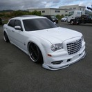  クライスラー 300C 5.7 HEMI　 （ホワイト） セダン
