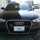 アウディ A6アバント 2.8 FSI クワトロ Sラインパッケージ 4WD　 （ブラック） ステーションワゴンの画像