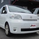  トヨタ ポルテ 1.5 150r　 （パール） ハッチバック