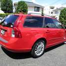  ボルボ V50 2.4i SE　1オーナ　黒革SRバックカメラキセノン （パッションレッド） ステーションワゴンの画像