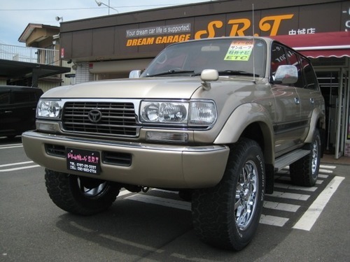 トヨタ ランドクルーザー 新型発表】 金色始めました
