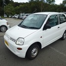  三菱 ミニカ 660 ライラ　 （ホワイト） ハッチバック　軽自動車