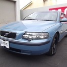  ボルボ V70 ベースモデル　ローダウン　社外ナビ （ブルー） ステーションワゴンの画像