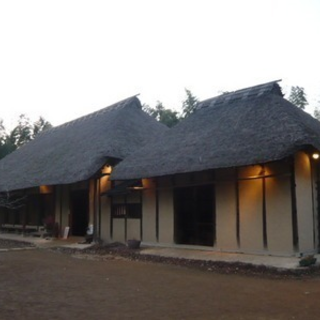 横浜市都筑区歴史博物館のイベント『竪穴住居に泊まろう!2011』...
