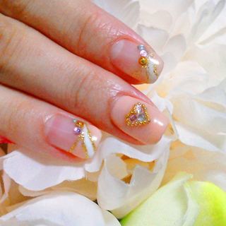 京都・大阪出張ネイル　プロネイル　京都・大阪全域にトップネイリストが出張し￥4500ジェルネイルをお届け致します。の画像