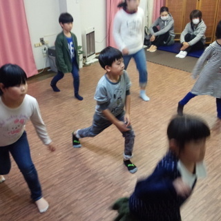 キッズダンスインストラクター募集中。