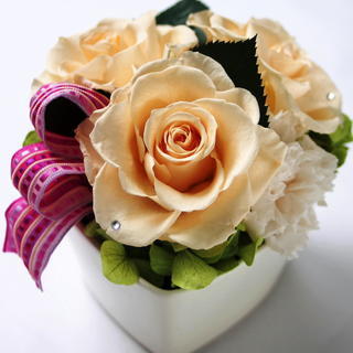 愛知県瀬戸市プリザーブドフラワースクール/注文販売　mon bijou（モン　ビジュー）の画像