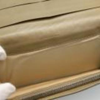 BOTTEGA VENETA(ボッテガヴェネタ) 長財布 ベージュ 中古 ランク