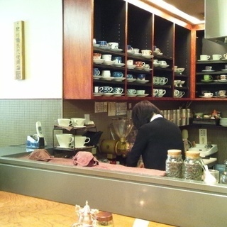 【終了】コーヒー高久　人形町のコーヒー専門喫茶店　女性募集　コーヒーや喫茶店がお好きな方大歓迎！長期勤務希望の方の画像