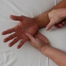 全身のバランスを整えるロルフィングで「ラクなのにキレイ！」な姿勢...