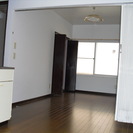 地下鉄３分、3万円で入居可、２階建て2階、駐車場無料