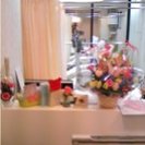 理容師の技術であるシェービングとエステ専門店で使用されている美顔...