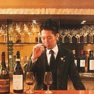 バーテンダー、ソムリエ、ソムリエ見習い募集中です。の画像