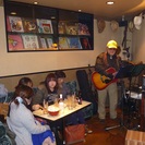 ★清瀬駅すぐ★出張指導も★老若男女、ウクレレやフォークギターもエレキもなんでも★BEN's cafe★ライブカフェバー★の画像