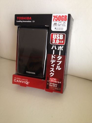 【終了】40%OFF！　TOSHIBA＊CANVIO 外付けHDD【750GB】