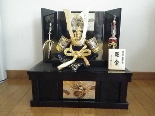 兜(かぶと)飾り