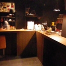 ＢＡＲ.接客.飲食≪経験者募集≫　新宿ライブハウス