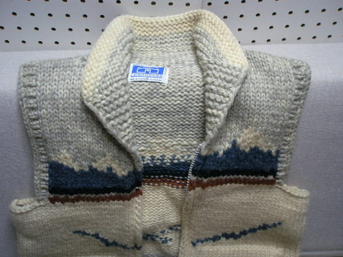 ♡カウチンベスト　Lサイズ