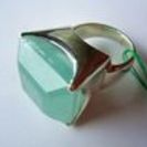 アクアマリン★巨大指輪(=ﾟωﾟ)ﾉの画像