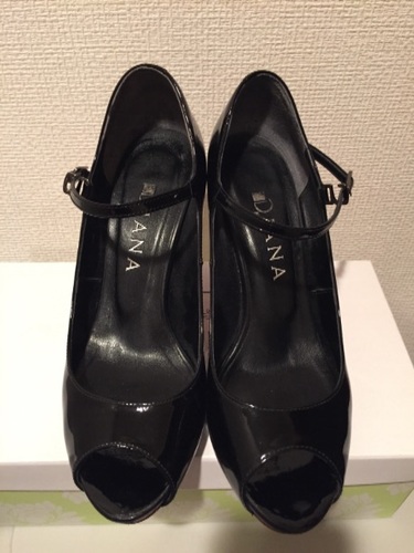 ダイアナ 靴