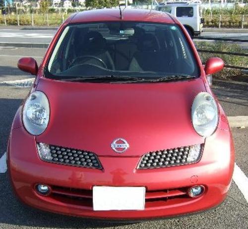 値下げ]1500ccのマーチ！女性ワンオーナー、ナビ付。車検ほぼ2年