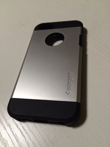 シュピゲン iPhone5Sケース