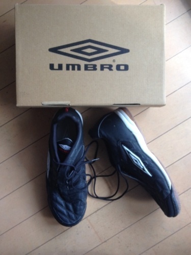 UMBRO  26.5cm  スニーカー