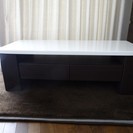 ニトリのリビングテーブル新品同様の画像