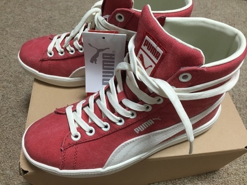 【新品未使用】PUMA 24〜25cm ハイカット 赤 半額