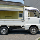 スバル サンバー 4WD SUPER DELUXE (車検2年付) 走行距離が少なめです。の画像