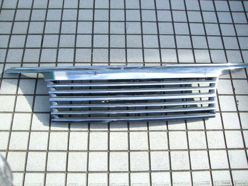 ☆エルグランド☆Ｅ50☆ライダー☆フロントメッキグリル♪♪