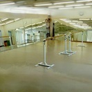 ママと一緒にリズムダンス(ママ&未就園児)  よちよち歩きでも大...