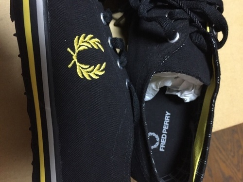 スニーカーフレッド ペリー新品