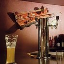 表参道駅近くのクラフトビールバー、ワインバー、スタッフ大募集中の画像