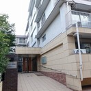 【初期費用１０万円！】池袋へ１駅の雑司が谷駅徒歩１０分、家賃６６...