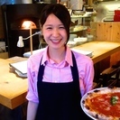 原宿の薪窯ピッツァ専門店で楽しく働きませんか! 時給¥1000〜...
