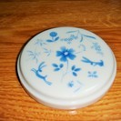 350円　CELEC　Vフィルターと蓋付ティーカップ　HERB＆RABBITの画像