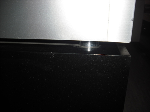 未使用新品　大型テレビボード。　ＨＩＴＡＣＨＩ　ｗ１４０ｄ５１ｈ４７、９０ｋｇグレー鏡面　
