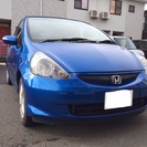 ご成約いただきました！大人気！フィット☆ブルー☆AT☆16年式後期☆86千キロ☆即決車検２年付き！の画像