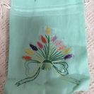 新品 刺繍入り　巾着の画像