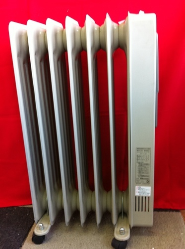 格安中古　オイルヒーターストーブ　。7枚羽根　モリタ　MO712M