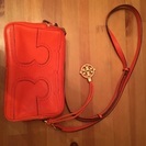 TORY BURCH のレザーショルダーバッグ売ります