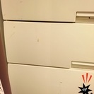 値段、変更！白いタンス(キズ・難あり)12月26日まで！の画像