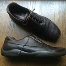 プラダ(PRADA)の定番　靴の画像