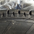 スタッドレスタイヤ 4本の画像