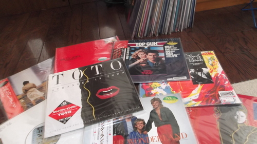 LP・EPレコード多数とレコード収納棚